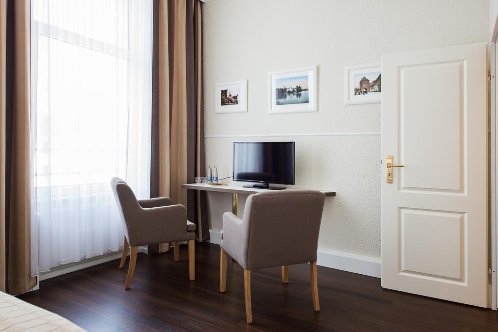 Hotel Stralsund Luaran gambar