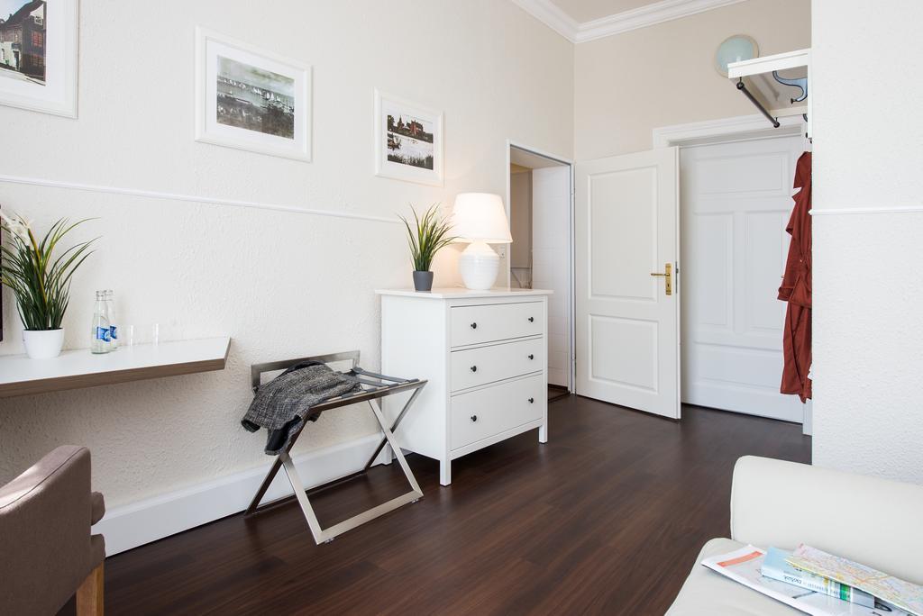 Hotel Stralsund Luaran gambar