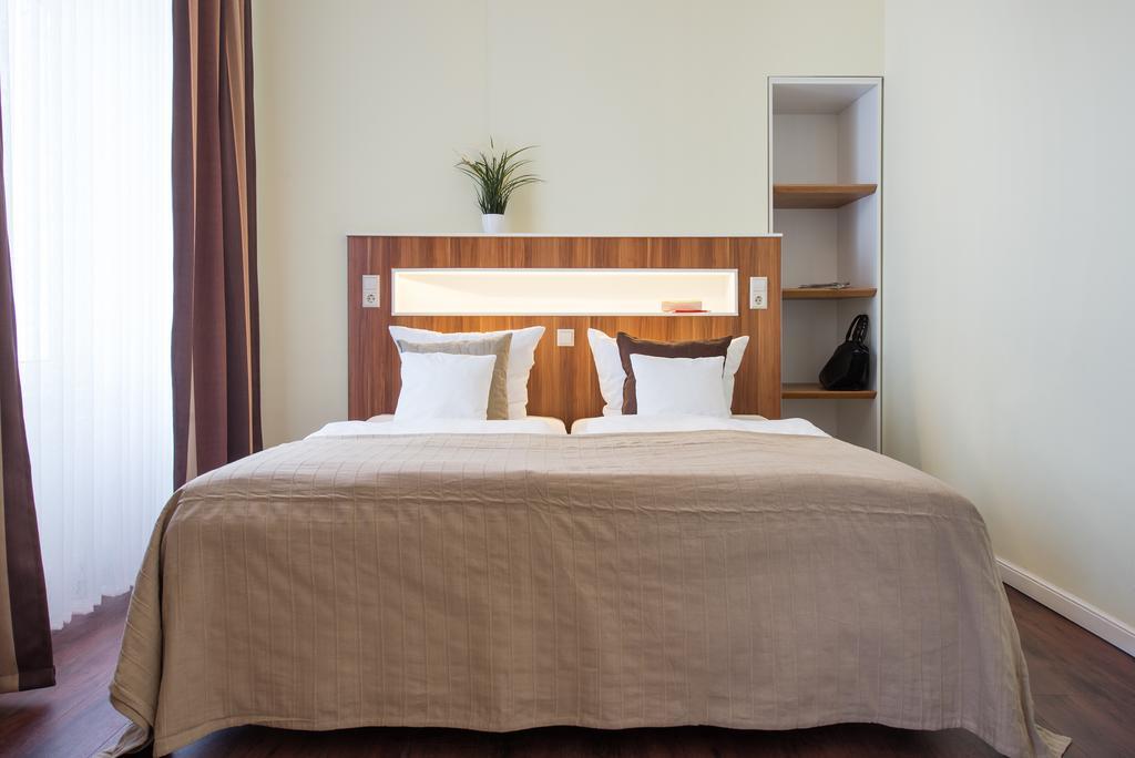 Hotel Stralsund Luaran gambar